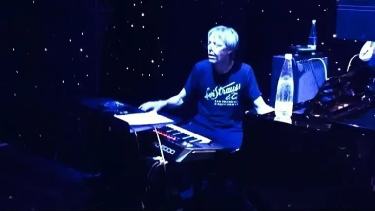 Jens-Ebert Nordbjerg performing live onstage behind a grand piano
