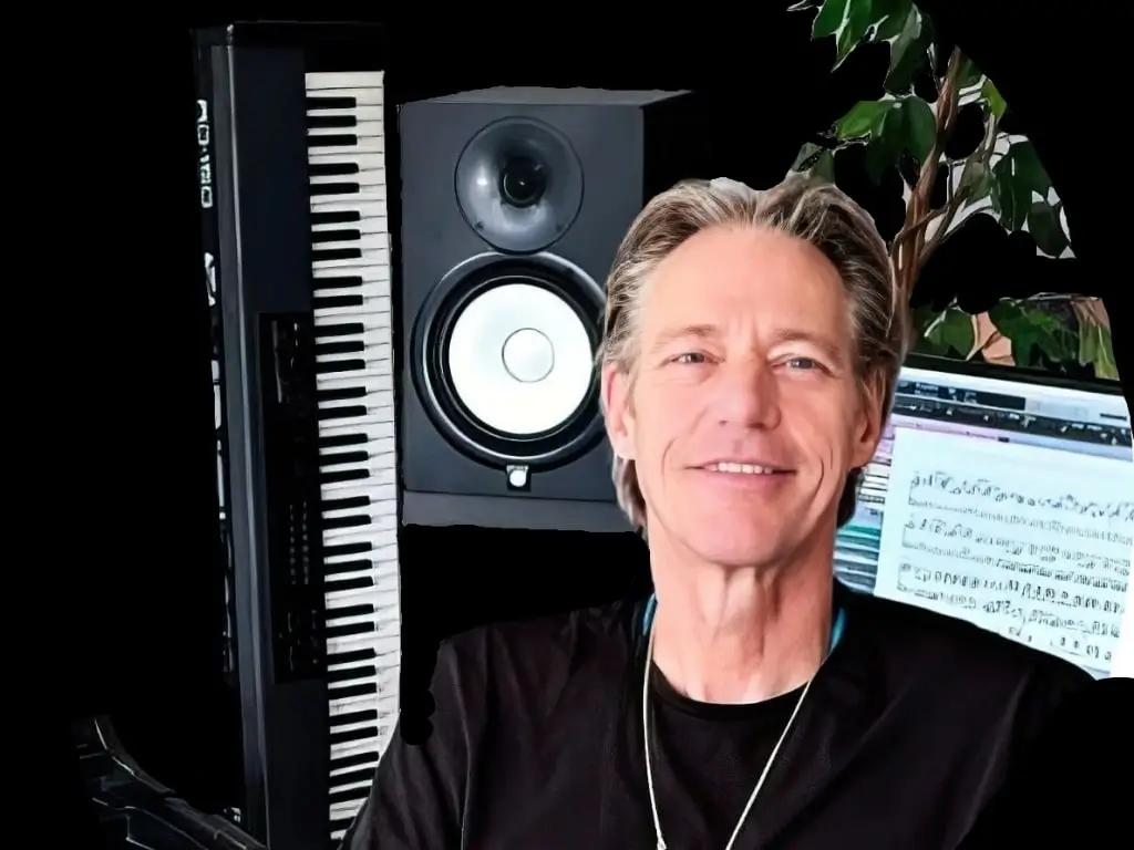 Piano teacher in San Pedro teaching in professional studio near Marbella